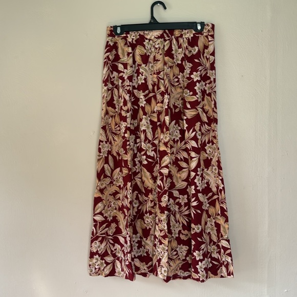 Vintage Sag Harbor Red Floral Midi Skirt medium - Picture 5 of 9